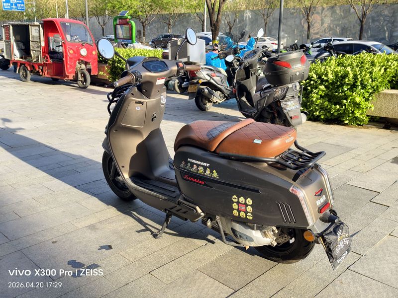 二手维多利亚Sixties 250Si