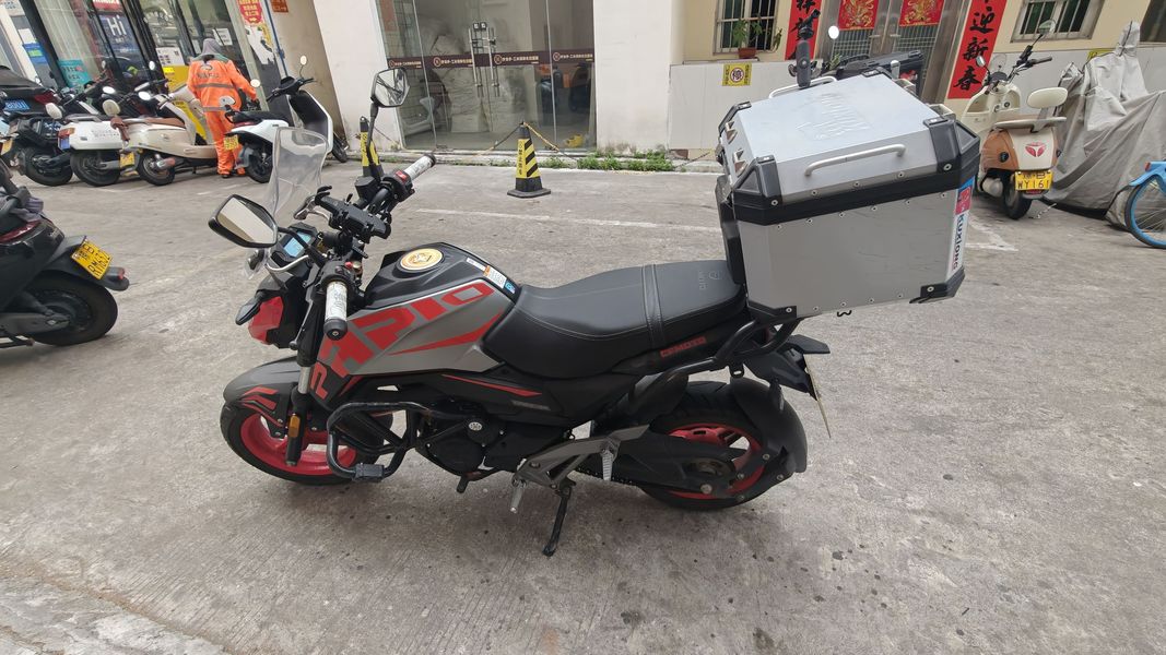 二手春风ST狒狒