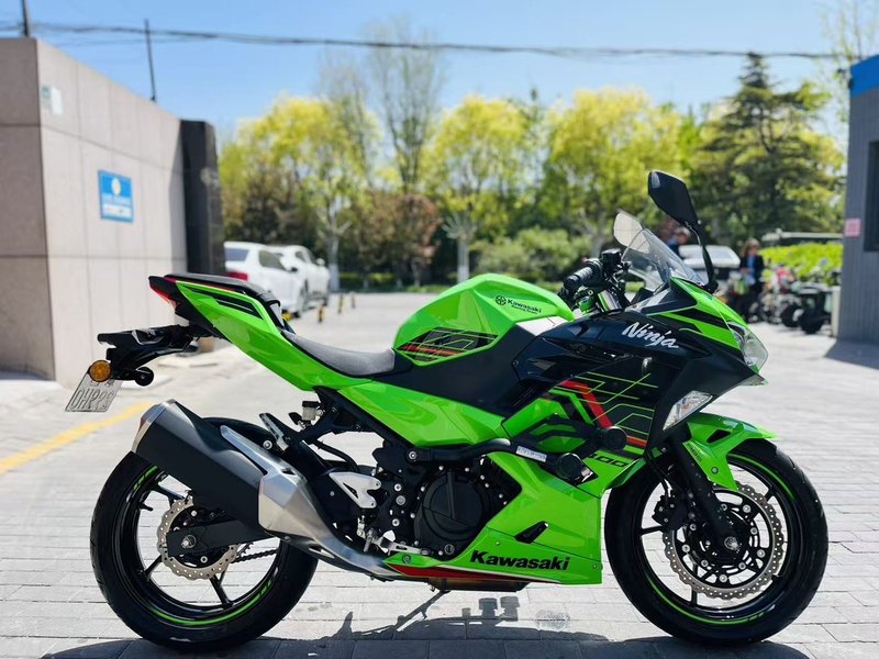 二手川崎Ninja 400