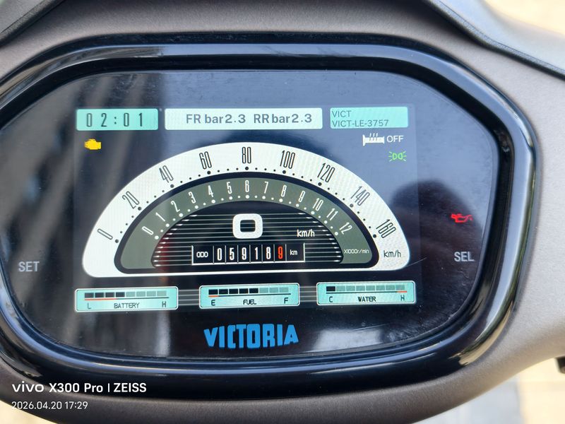 二手维多利亚Sixties 250Si