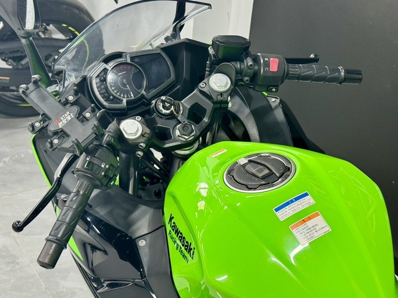二手川崎Ninja 400