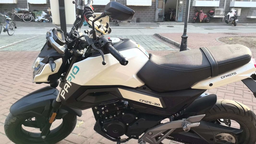 二手春风ST狒狒