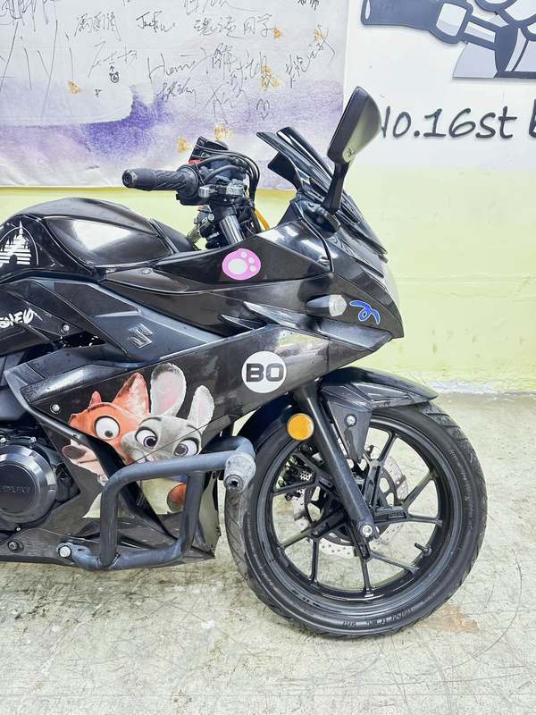 二手豪爵铃木GSX250R
