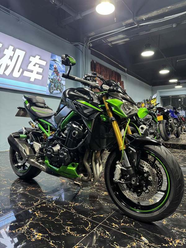 二手川崎Z900