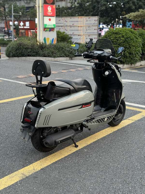 二手维多利亚Sixties 300i