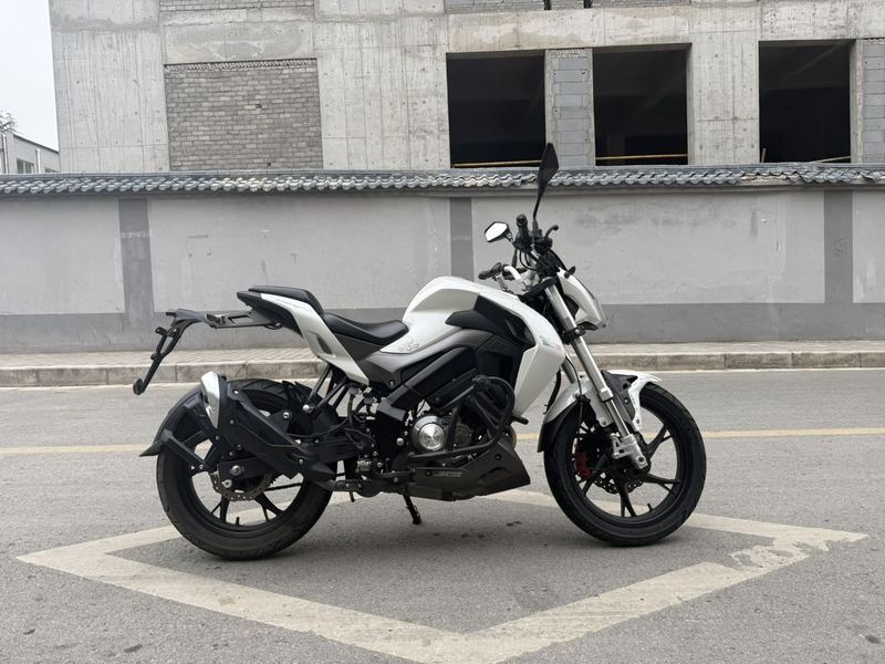 二手贝纳利小迅龙 BN150S