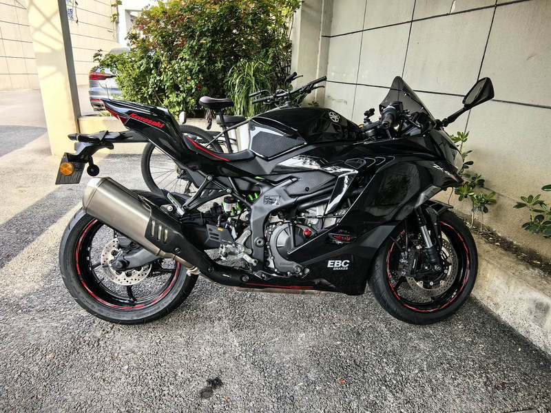 二手川崎ZX-4R
