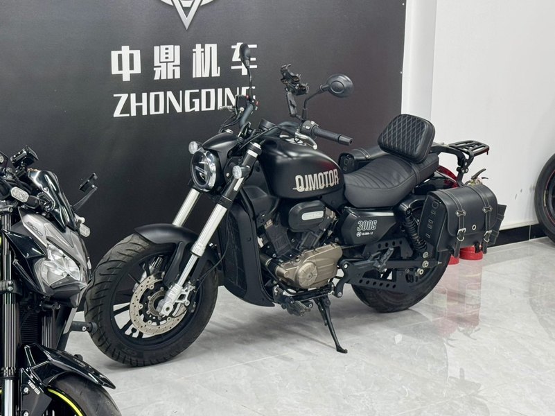 二手QJMOTOR闪300