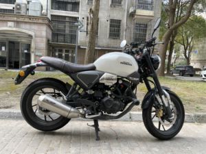 二手五羊本田鸷道 CB190SS