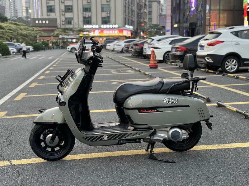 二手维多利亚Sixties 300i