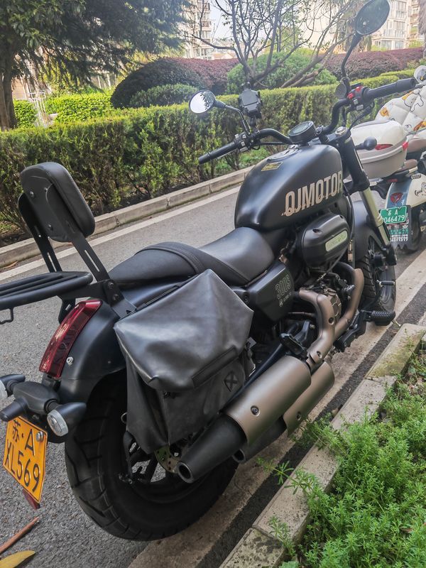 二手QJMOTOR闪300