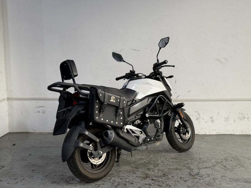 二手春风ST狒狒