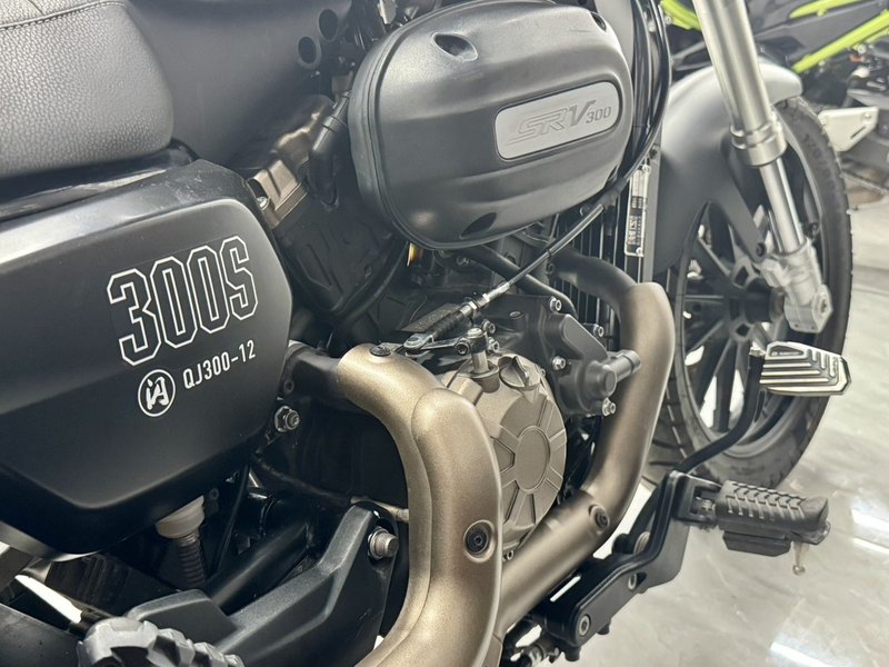二手QJMOTOR闪300