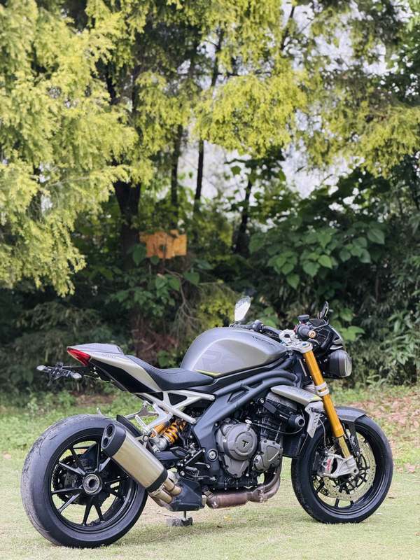 二手凯旋Speed Triple 1200