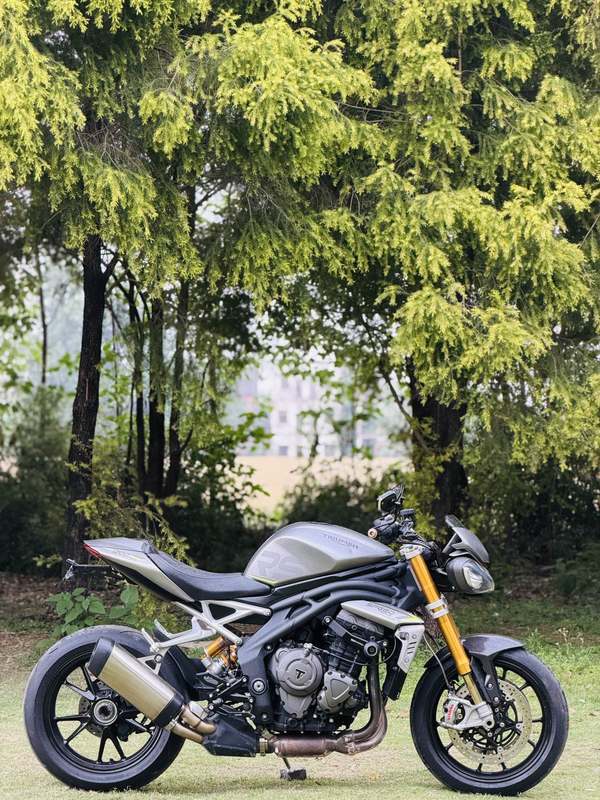 二手凯旋Speed Triple 1200