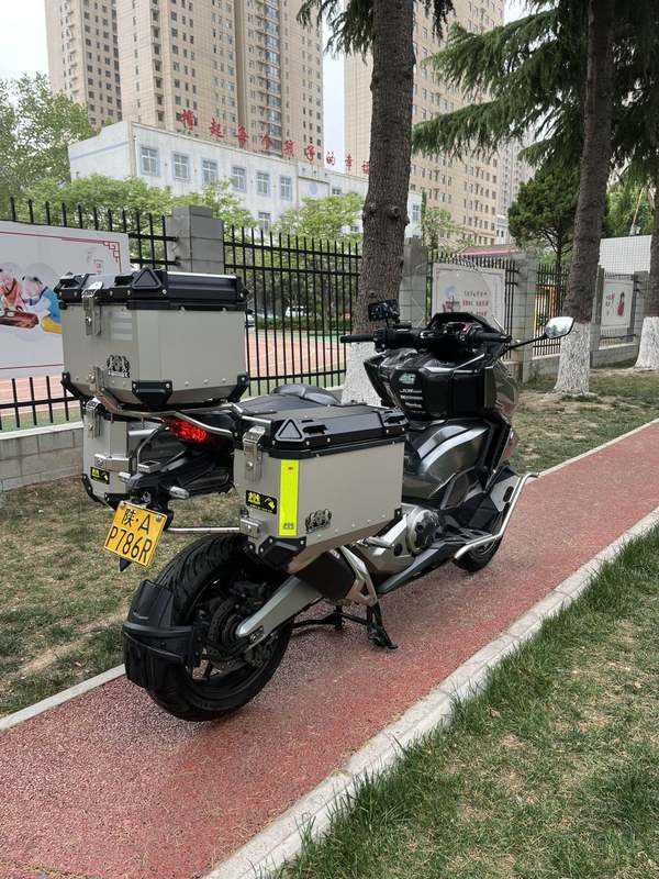 二手本田NSS750