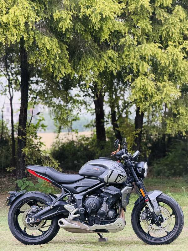 二手凯旋Trident 660