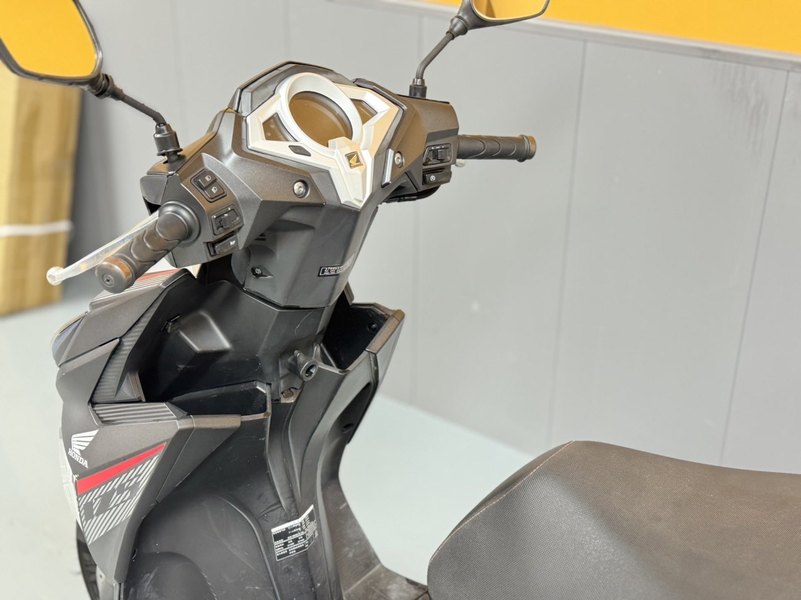 二手新大洲本田裂行 RX125Fi