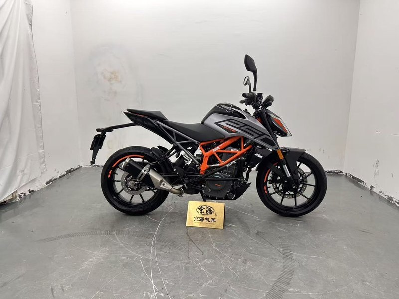 二手KTMR2R250 Duke
