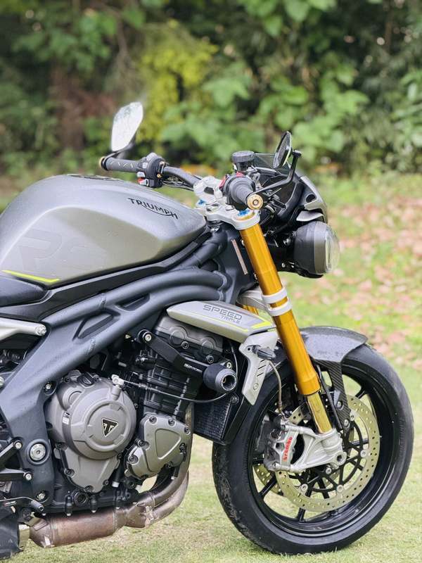 二手凯旋Speed Triple 1200