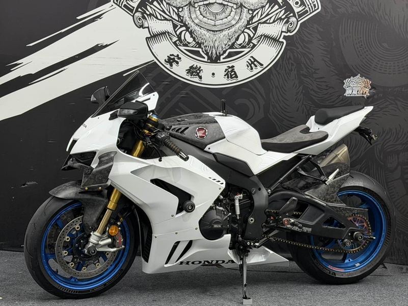 二手本田CBR 1000 RR-R