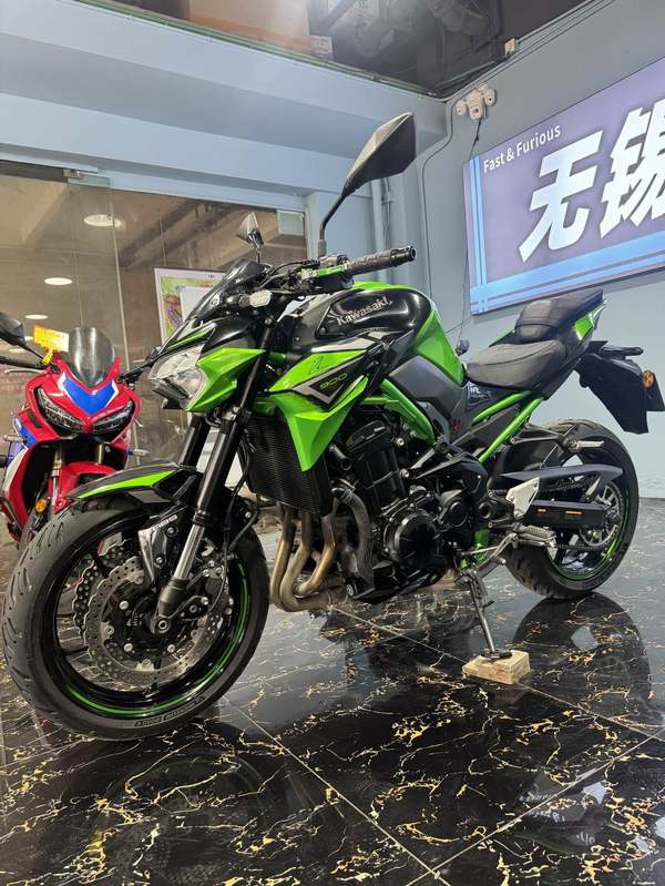 二手川崎Z900