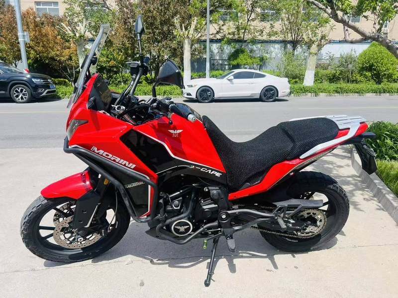 二手摩托莫里尼X-Cape 650