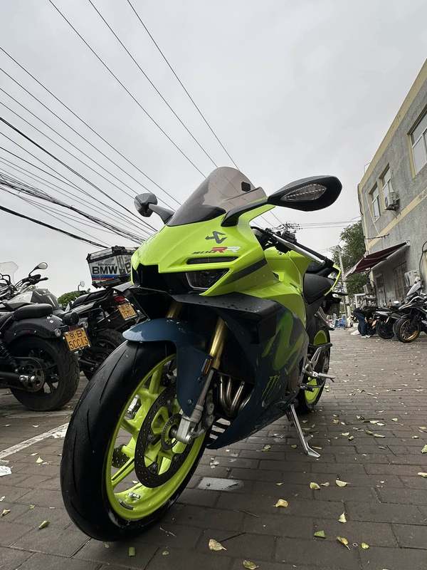 二手张雪机车500RR