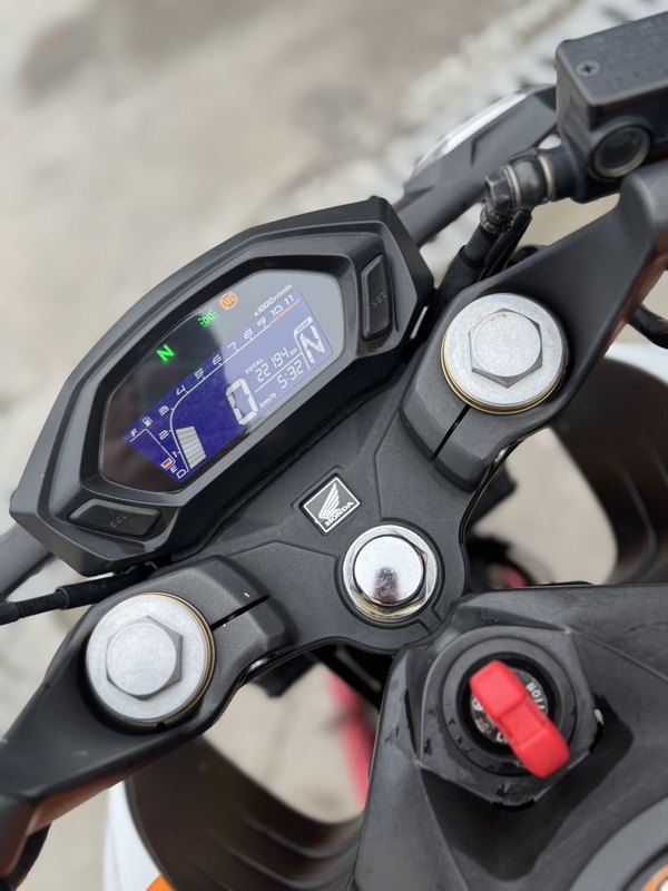 二手五羊本田CB190R 暴锋眼