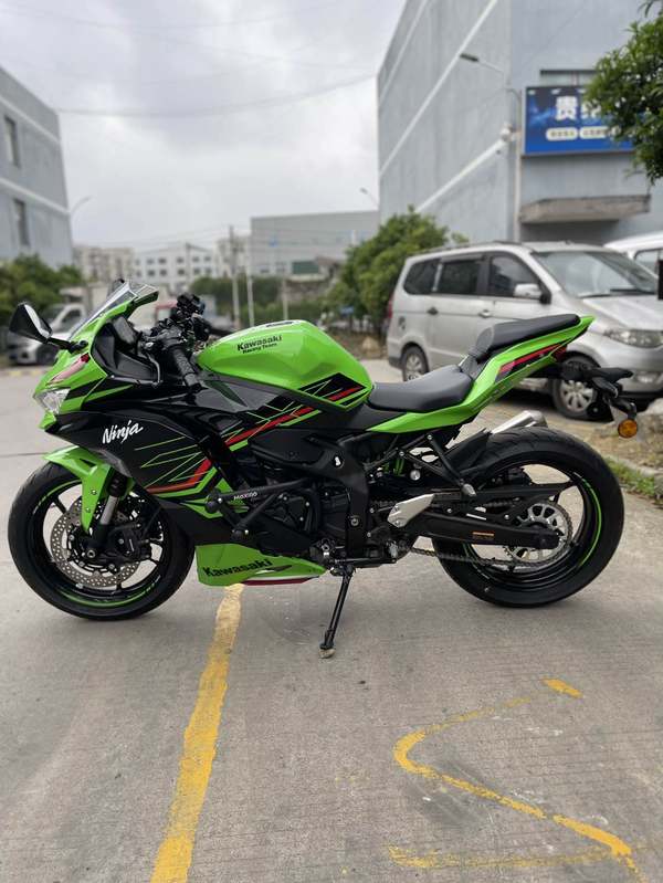 二手川崎ZX-4R