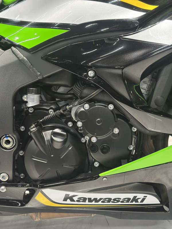 二手川崎Ninja ZX-6R 