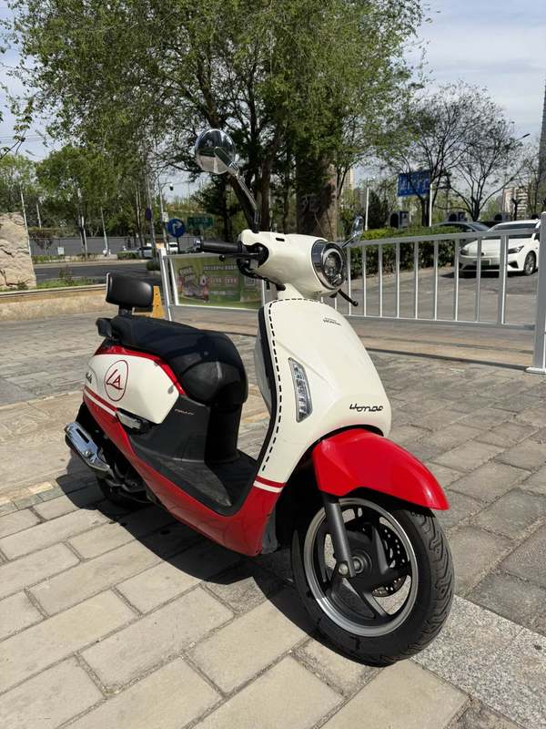 二手新大洲本田NS125LA