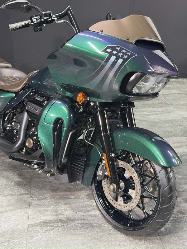 二手哈雷戴维森公路滑翔 Road Glide