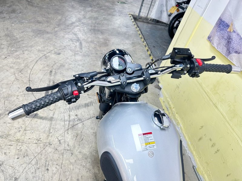 二手轻骑U侠 大脚攀爬者