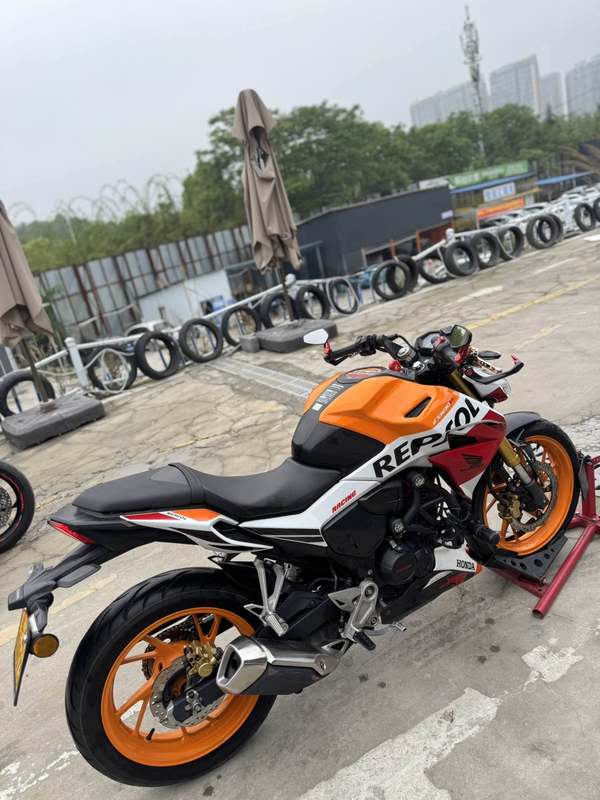 二手五羊本田CB190R 暴锋眼