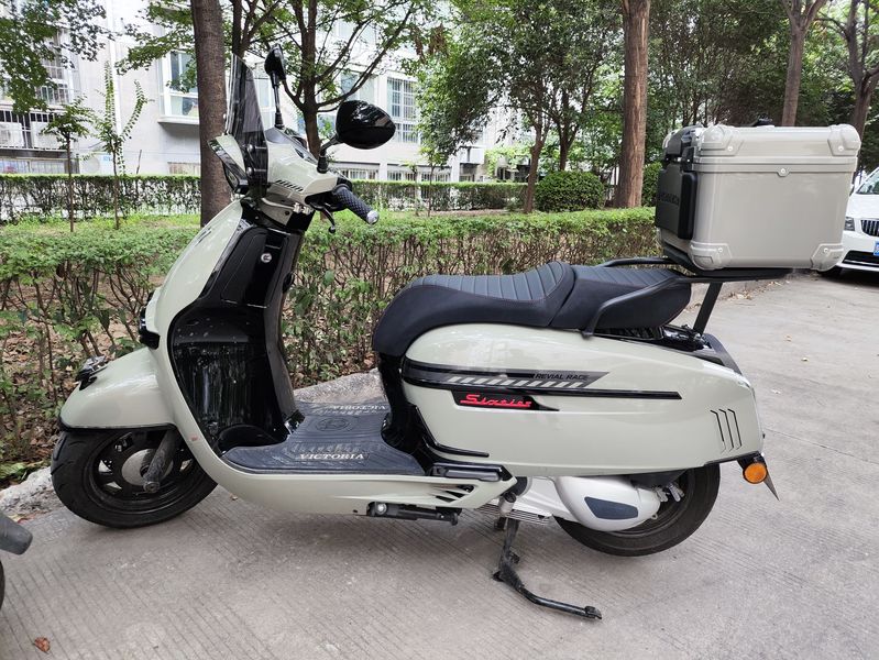 二手维多利亚Sixties 250Si