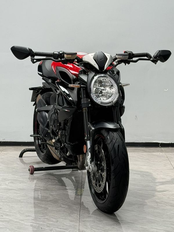 二手奥古斯塔Brutale 800
