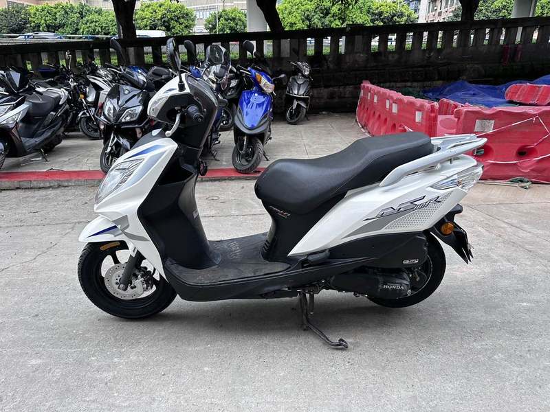 二手新大洲本田NS110R