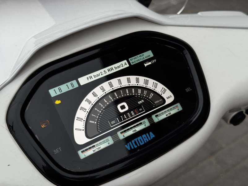 二手维多利亚Sixties 150i