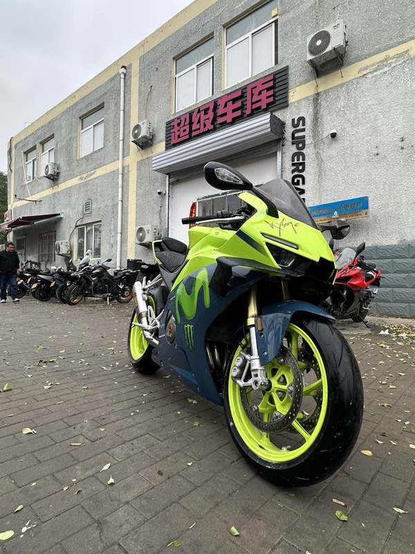 二手张雪机车500RR