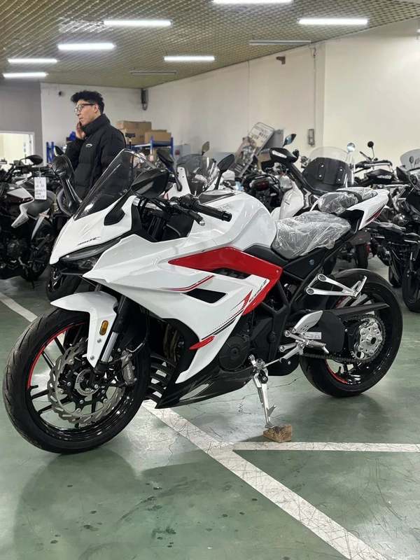 二手凯越350RR 赫雷兹