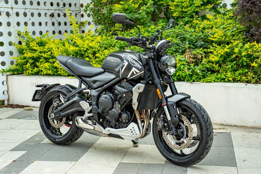 二手凯旋Trident 660