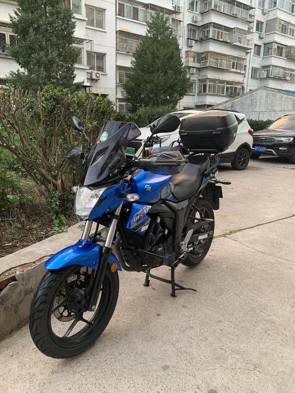 二手济南铃木极客飒 Gixxer 155 NK