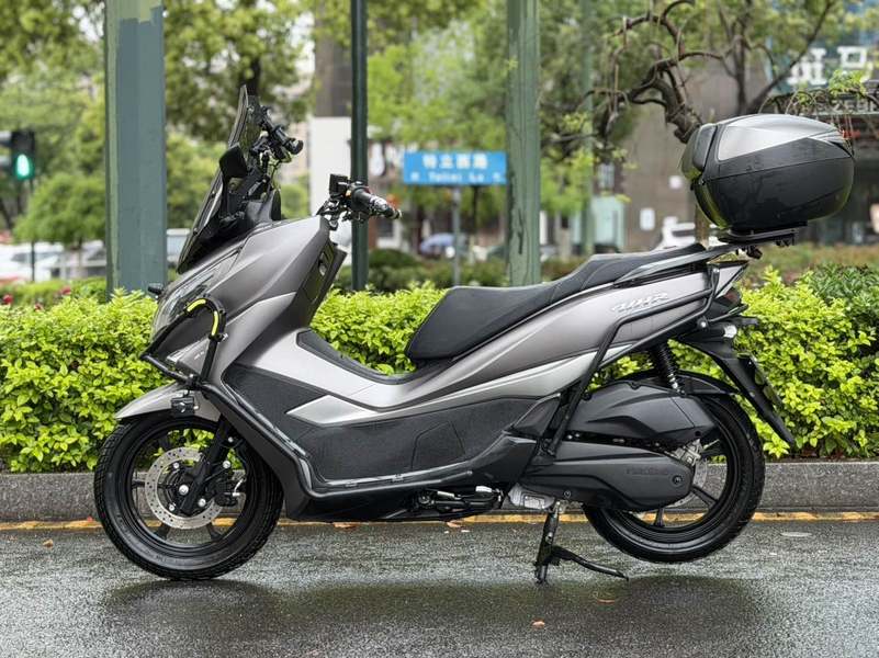 二手豪爵UHR150