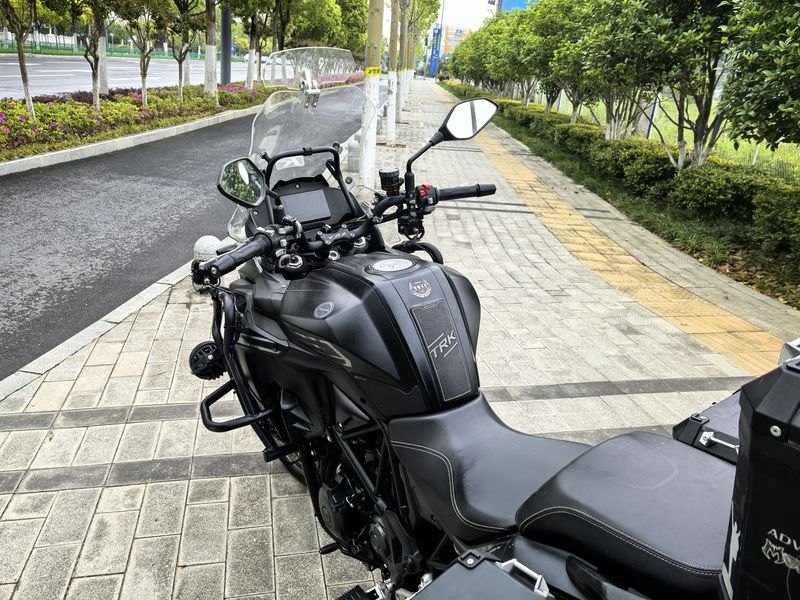 二手贝纳利TRK552