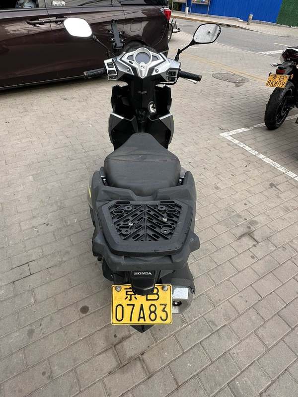 二手新大洲本田裂行 RX125Fi