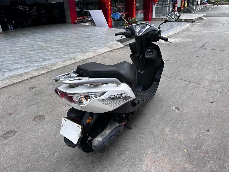 二手新大洲本田NS110R