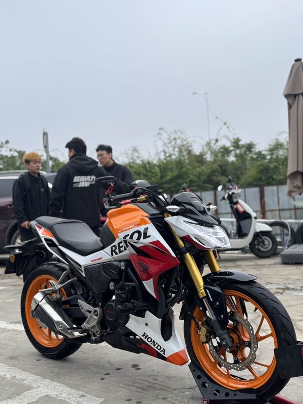 二手五羊本田CB190R 暴锋眼