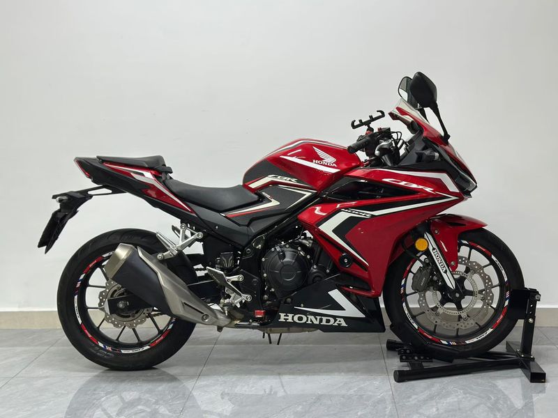 二手本田CBR400R