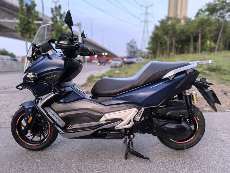 二手大阳V锐 ADV350